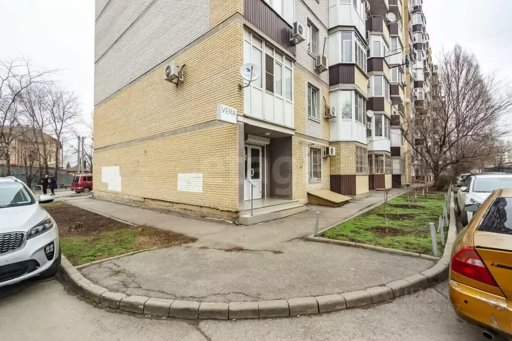 Помещение свободного назначения в Ростовская область, Батайск ... - Фото 0