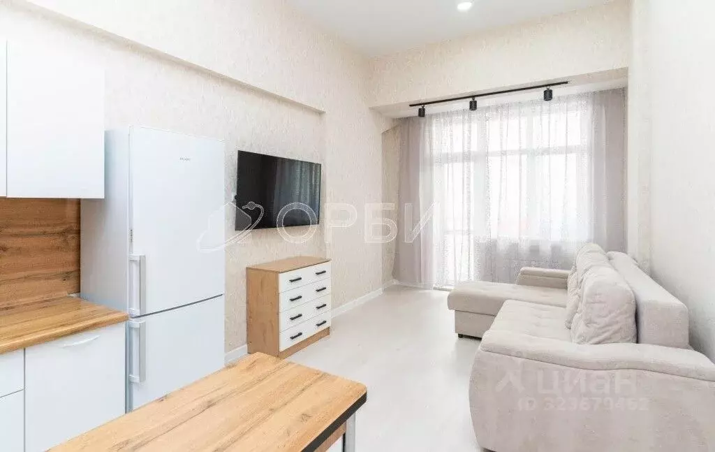 1-к кв. Тюменская область, Тюмень ул. Федюнинского, 56 (47.0 м) - Фото 2