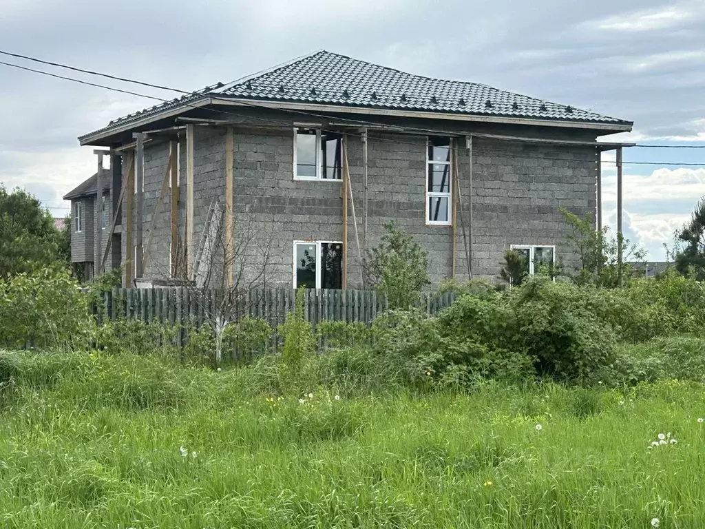 Дом в Московская область, Одинцовский городской округ, с. Каринское  ... - Фото 1