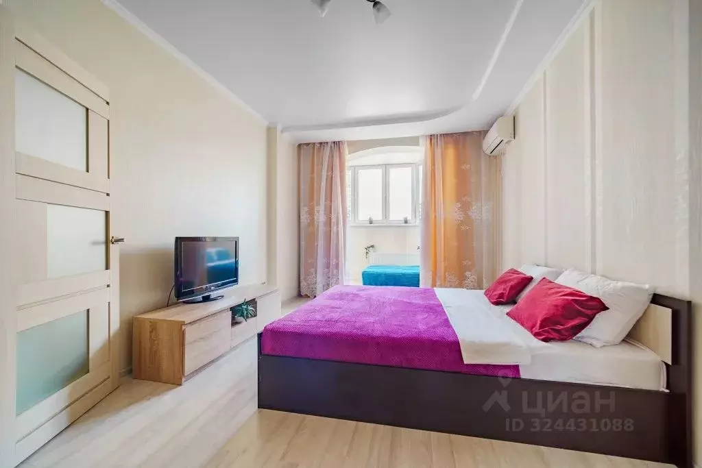 1-к кв. Краснодарский край, Краснодар ул. Имени Жлобы, 141 (55.0 м) - Фото 1