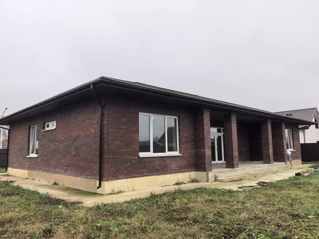 Дом в Калужская область, Боровский муниципальный округ, с. Ворсино, ... - Фото 1