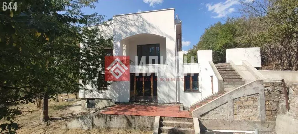 Дом в Крым, Судак городской округ, с. Ворон ул. Десантников (249 м) - Фото 2