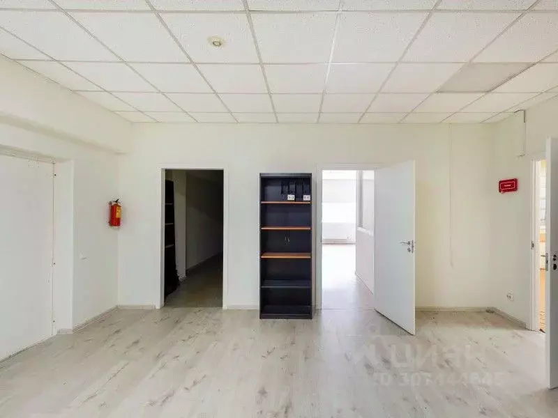 Офис в Санкт-Петербург ул. Маршала Новикова, 28Е (668 м) - Фото 1