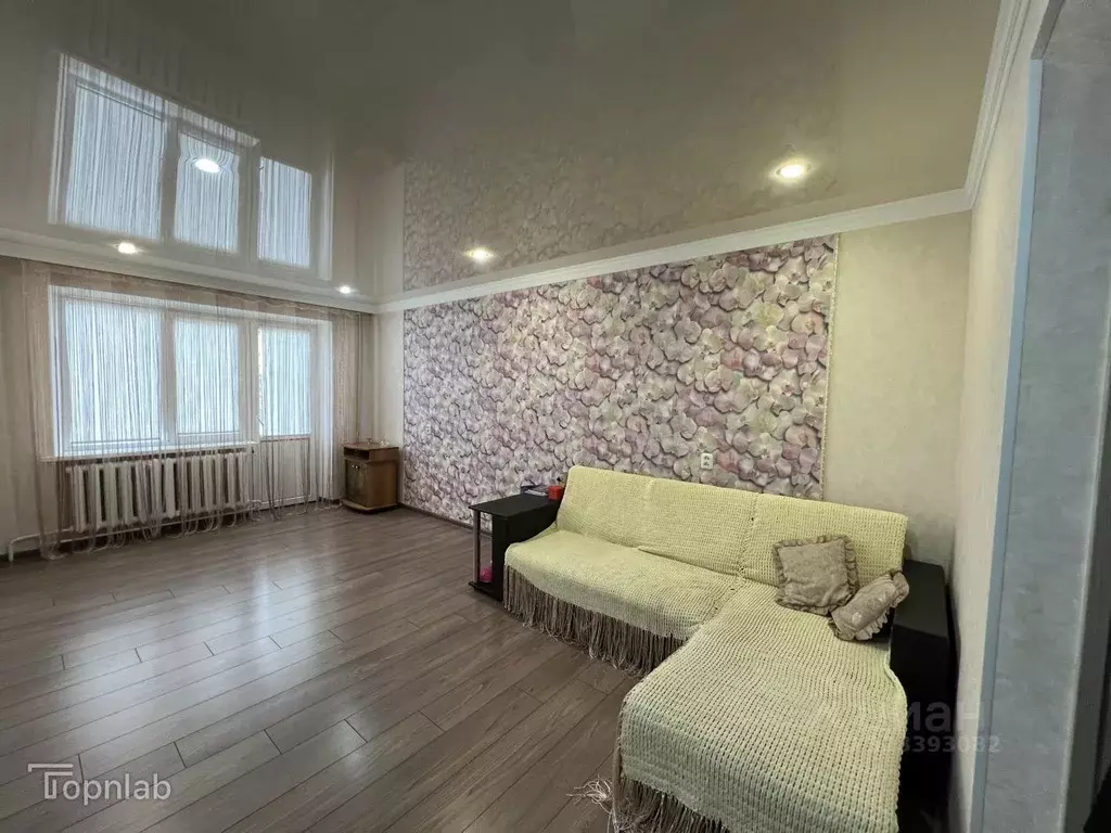 3-к кв. Адыгея, Майкоп ул. Шовгенова, 10 (58.0 м) - Фото 1