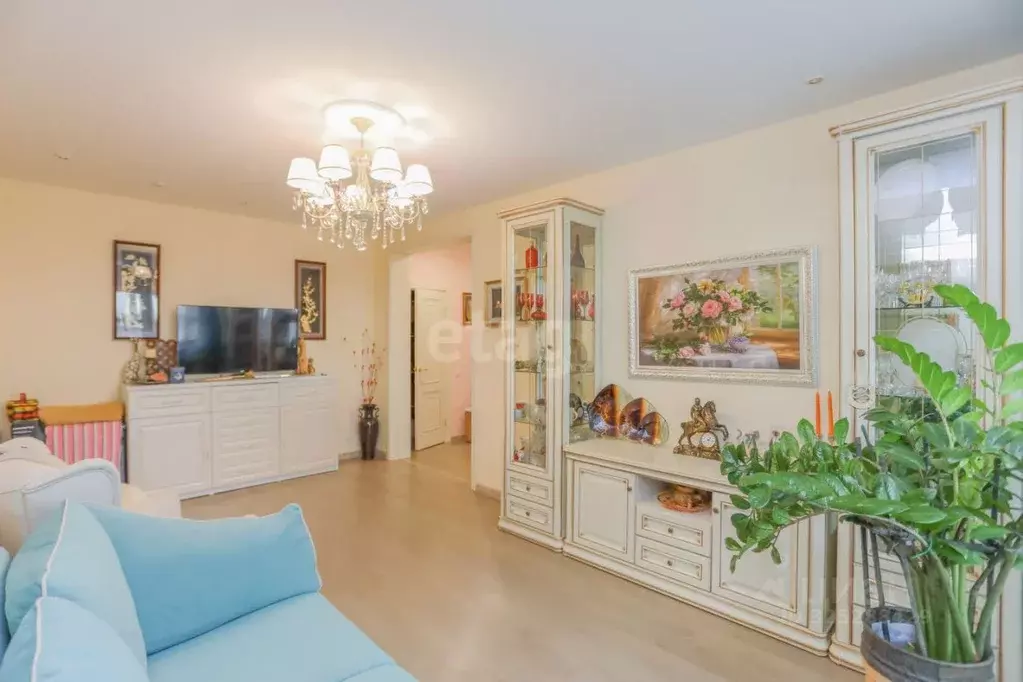 2-к кв. Иркутская область, Ангарск 18-й мкр, 20 (58.1 м) - Фото 1