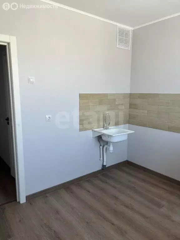 3-комнатная квартира: Белгород, улица Щорса, 55А (72 м) - Фото 2