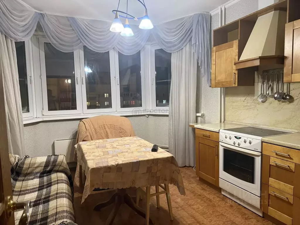 2-к кв. Московская область, Королев ул. Горького, 12 (65.0 м) - Фото 0