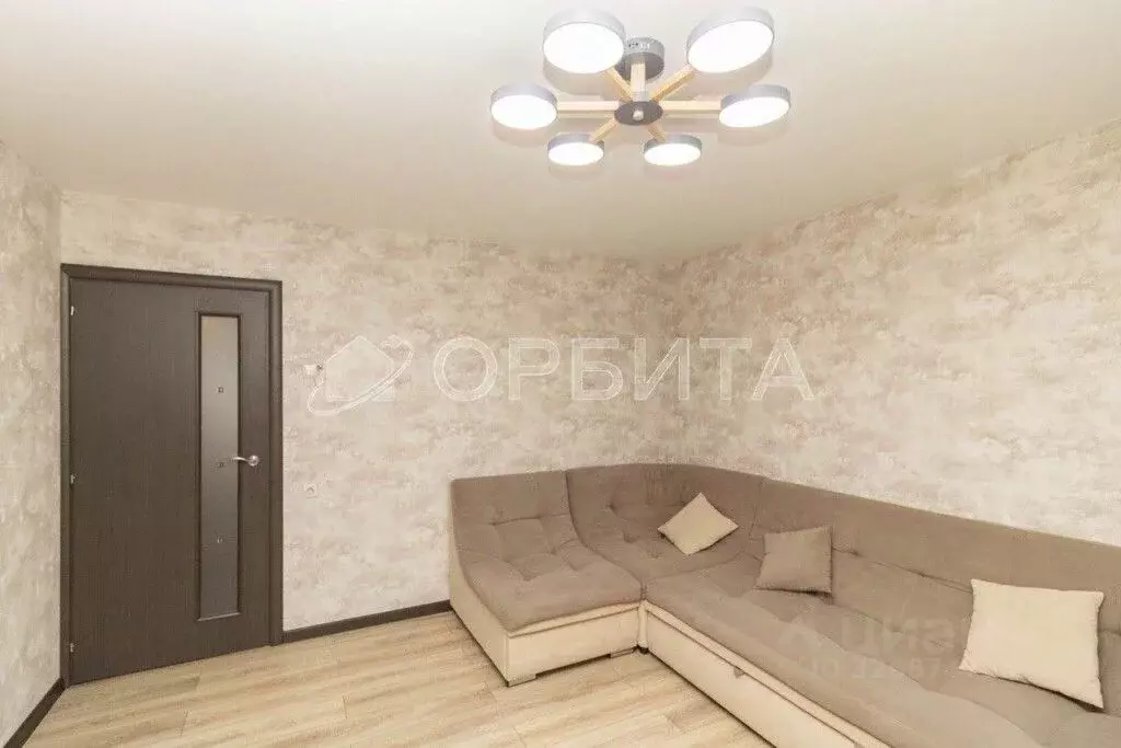 3-к кв. Тюменская область, Тюмень Малая Боровская ул., 38/5 (67.4 м) - Фото 2