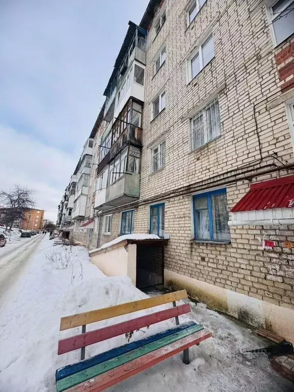 3-к кв. Свердловская область, Красноуфимск ул. Ухтомского, 27 (60.0 м) - Фото 1