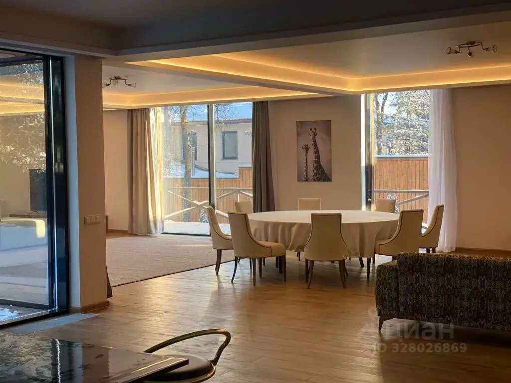 Коттедж в Московская область, Одинцовский городской округ, с. ... - Фото 1