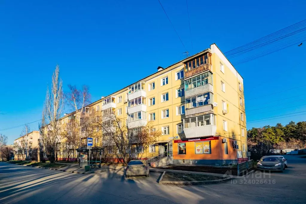 2-к кв. Свердловская область, Екатеринбург ул. Славянская, 58 (41.1 м) - Фото 1