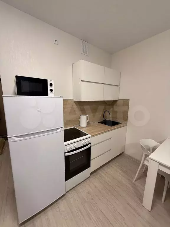 Квартира-студия, 27 м, 8/28 эт. - Фото 0