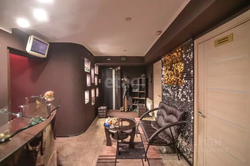 Офис в Сахалинская область, Южно-Сахалинск ул. Алексея Максимовича ... - Фото 2