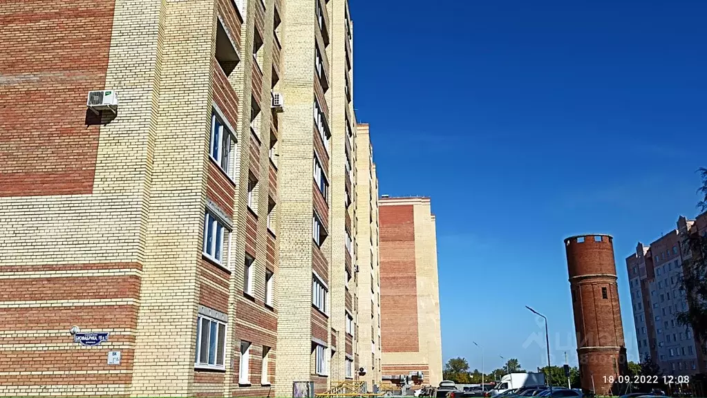 Торговая площадь в Омская область, Омск пос. Биофабрика, 19к1 (38 м) - Фото 1