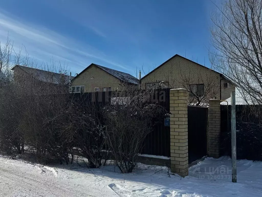 Дом в Волгоградская область, Городище рп Бородинская ул., 3 (127 м) - Фото 1