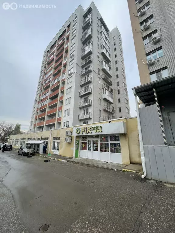 2-комнатная квартира: Саратов, улица имени Н.М. Тулайкова, 1/1 (63.4 ... - Фото 2