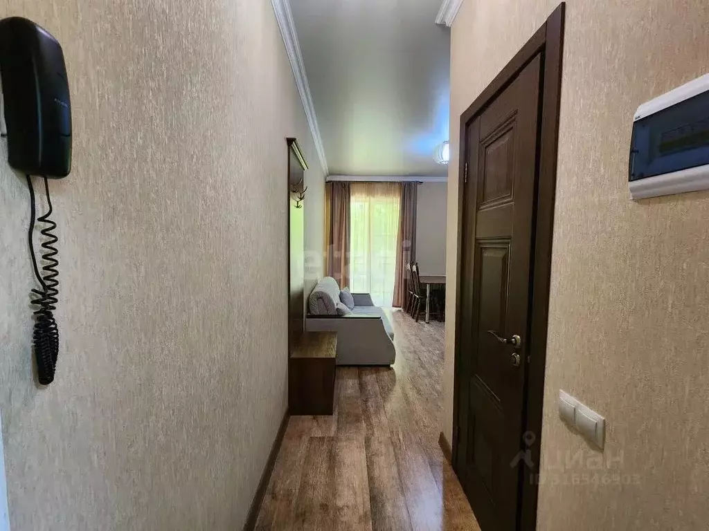 1-к кв. Краснодарский край, Горячий Ключ пер. Свердлова, 2Б (44.6 м) - Фото 1