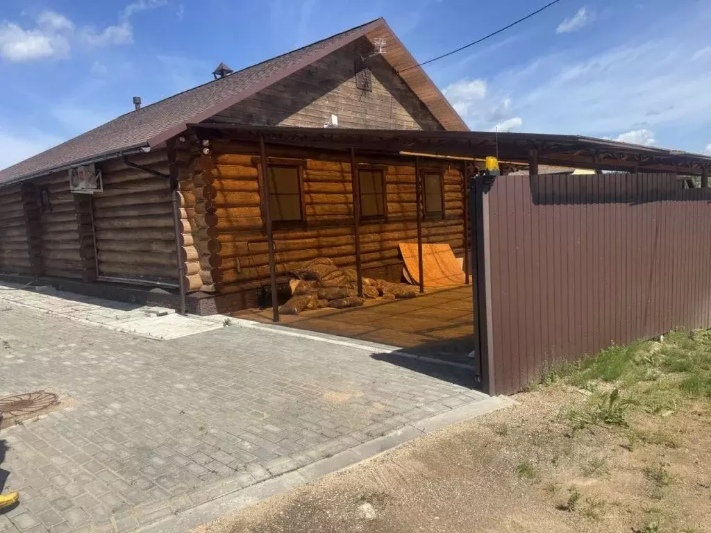 Дом в Костромская область, Красносельский район, Чапаевское с/пос, д. ... - Фото 1