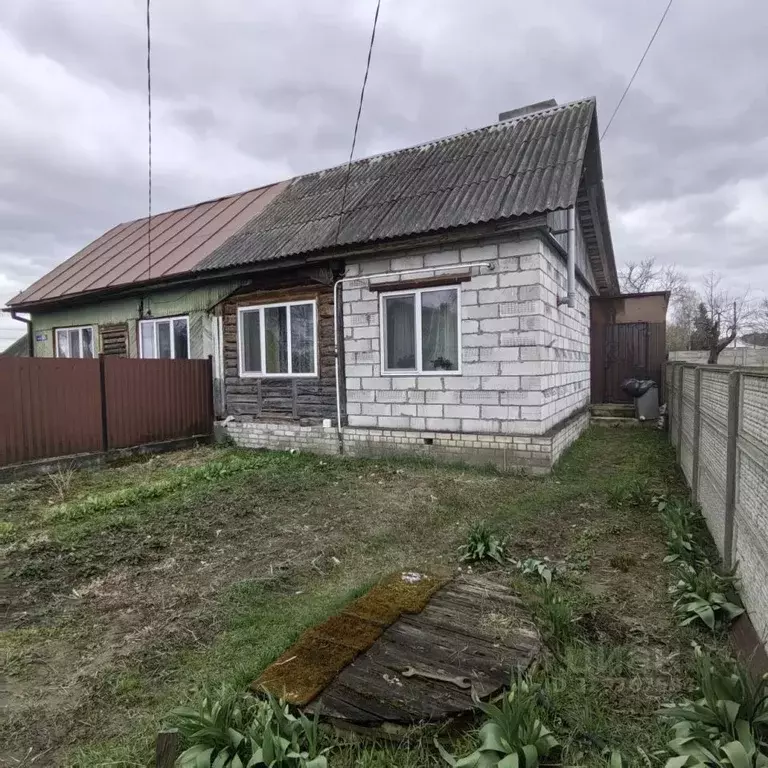 Дом в Брянская область, Навля рп ул. Севская (86 м) - Фото 1