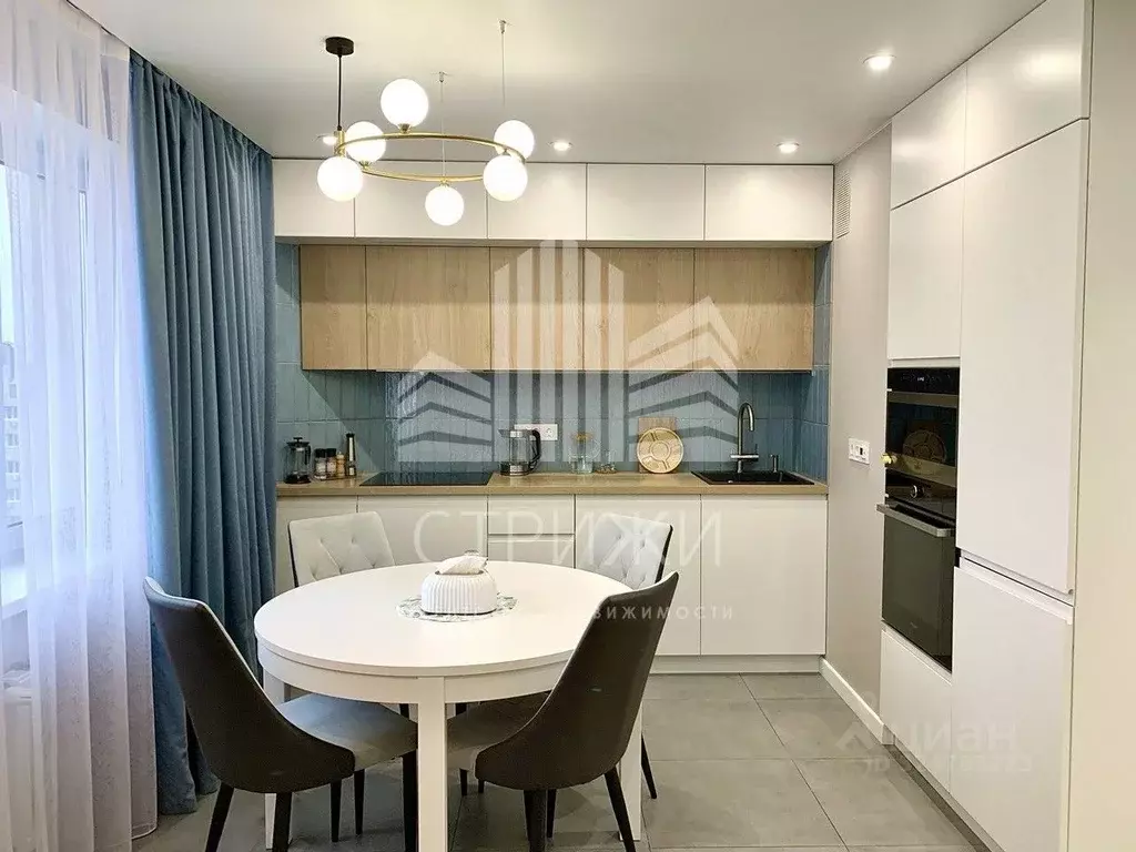 3-к кв. Самарская область, Самара Молодежная ул., 18 (64.0 м) - Фото 2