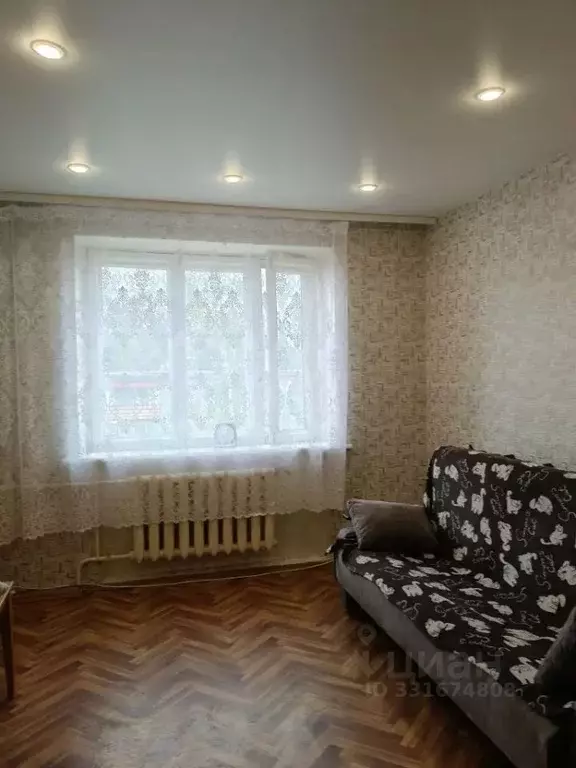 Комната Псковская область, Псков ул. Металлистов, 5 (17.0 м) - Фото 2