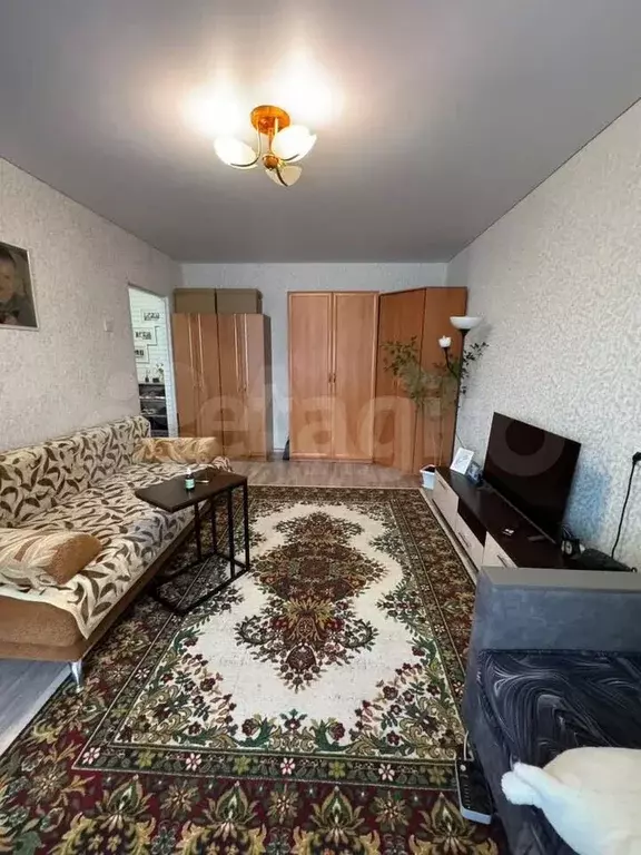 1-к. квартира, 38 м, 9/10 эт. - Фото 1