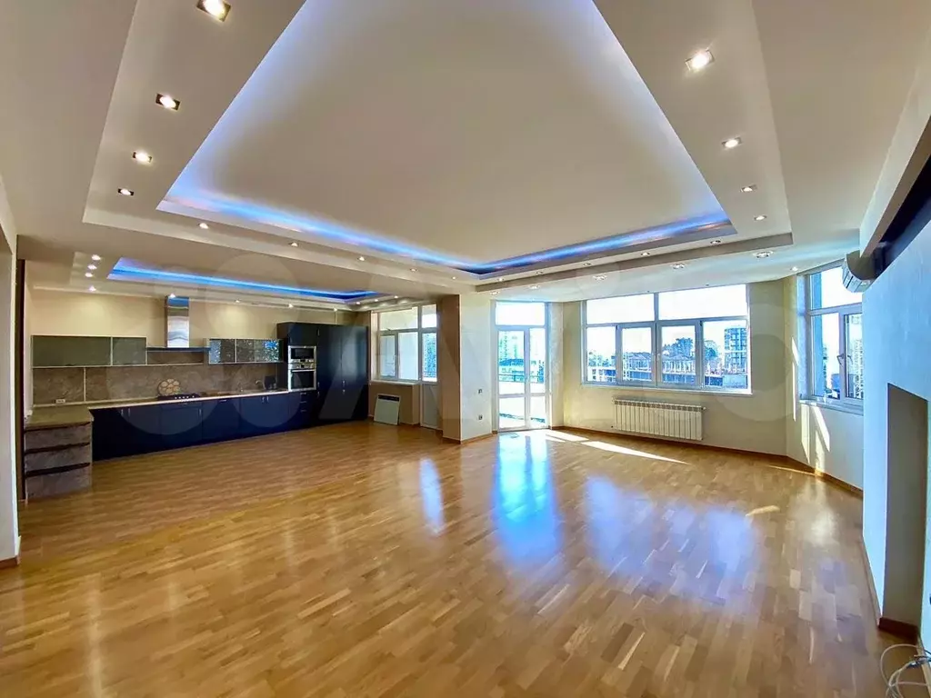 3-к. квартира, 140 м, 5/9 эт. - Фото 0