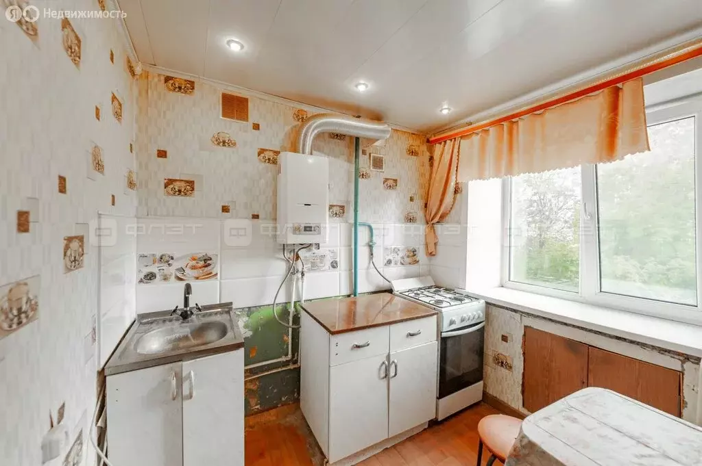 1-комнатная квартира: Зеленодольск, улица Татарстан, 34 (31.7 м) - Фото 1