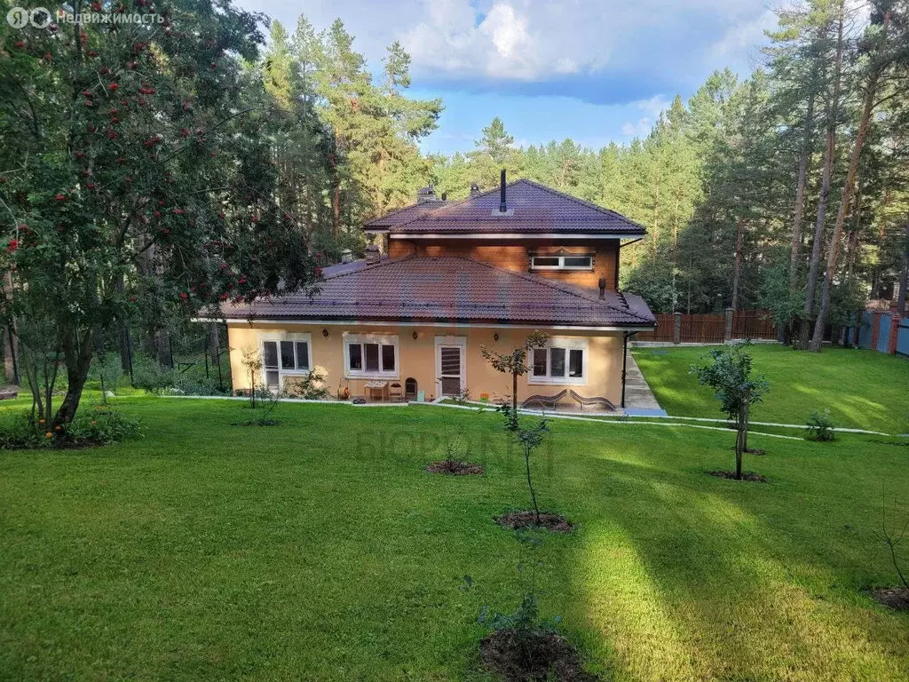 Дом в село Курганово, улица 8 Марта, 59А (461 м) - Фото 1