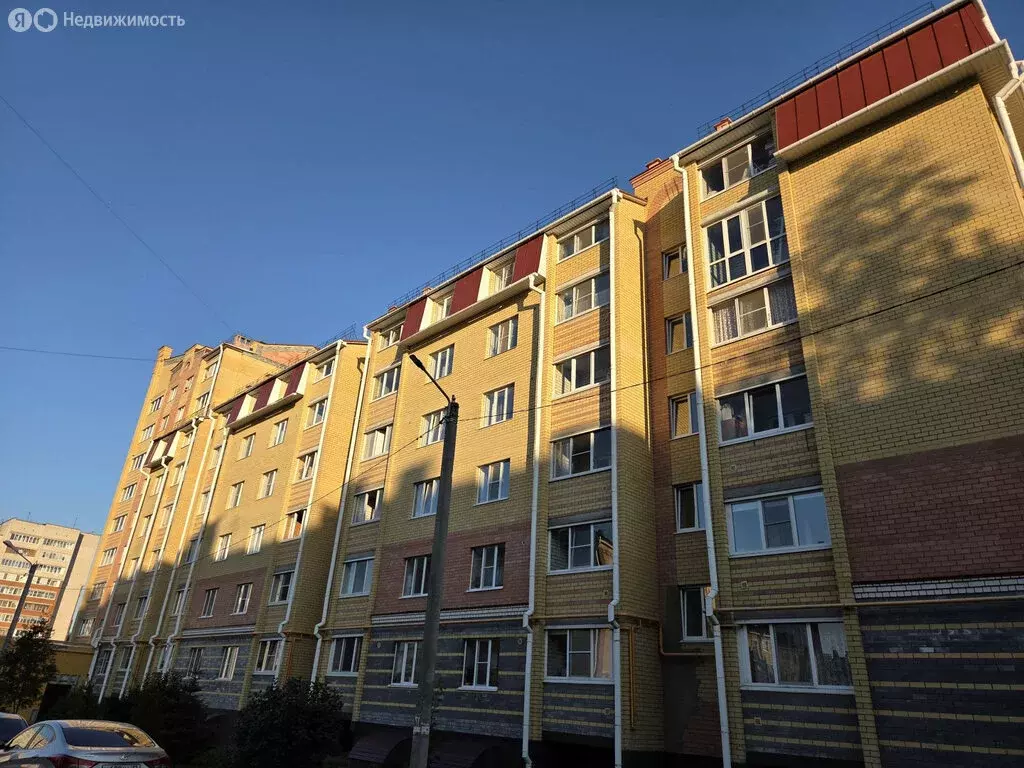 2-комнатная квартира: Медведево, посёлок городского типа Медведево, ... - Фото 0