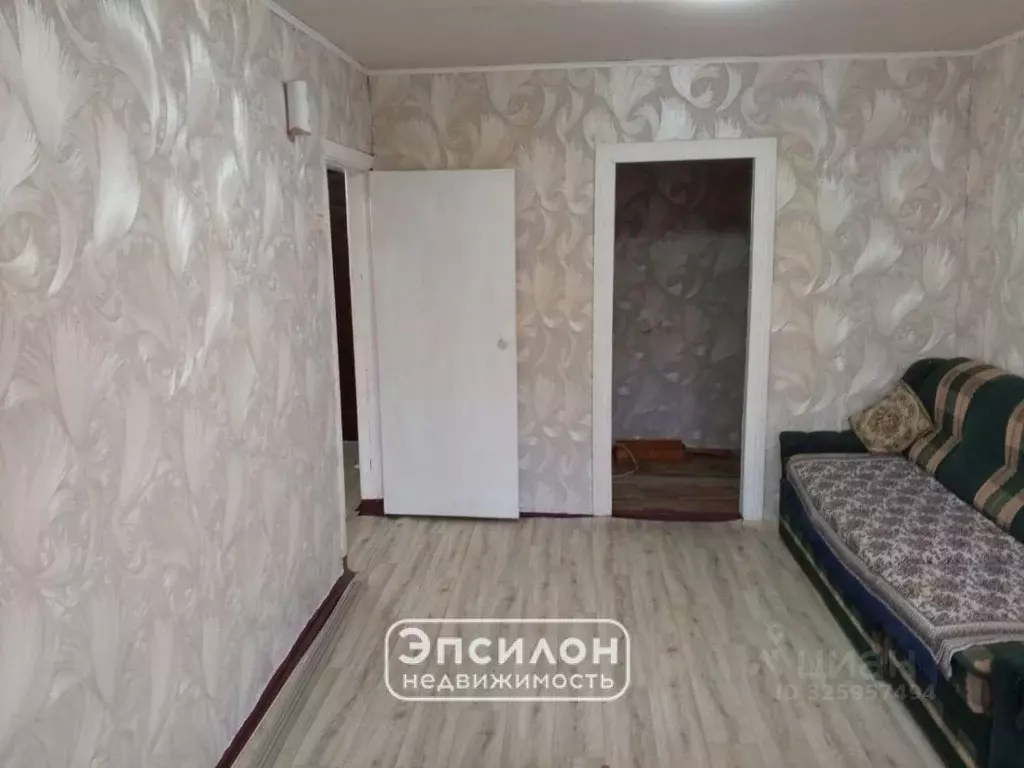 1-к кв. Курская область, Курск Школьная ул., 44к3 (36.0 м) - Фото 0