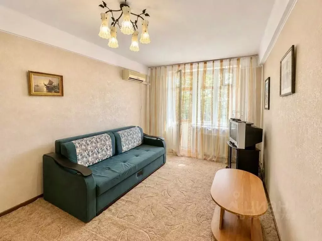 2-к кв. Севастополь ул. Дмитрия Ульянова, 11 (49.5 м) - Фото 2