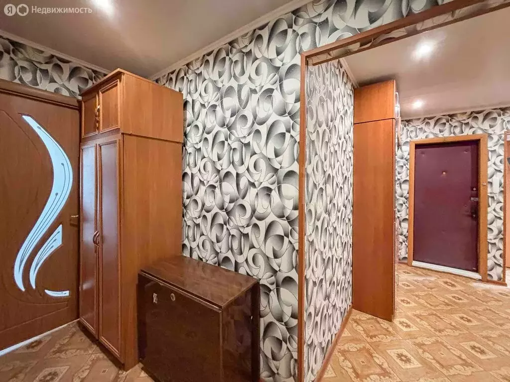 3-комнатная квартира: Псков, улица Рокоссовского, 2 (61.9 м) - Фото 2