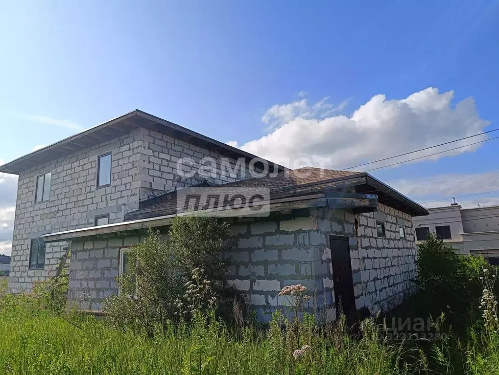 Коттедж в Свердловская область, Белоярский пгт ул. Фабричная (265 м) - Фото 1