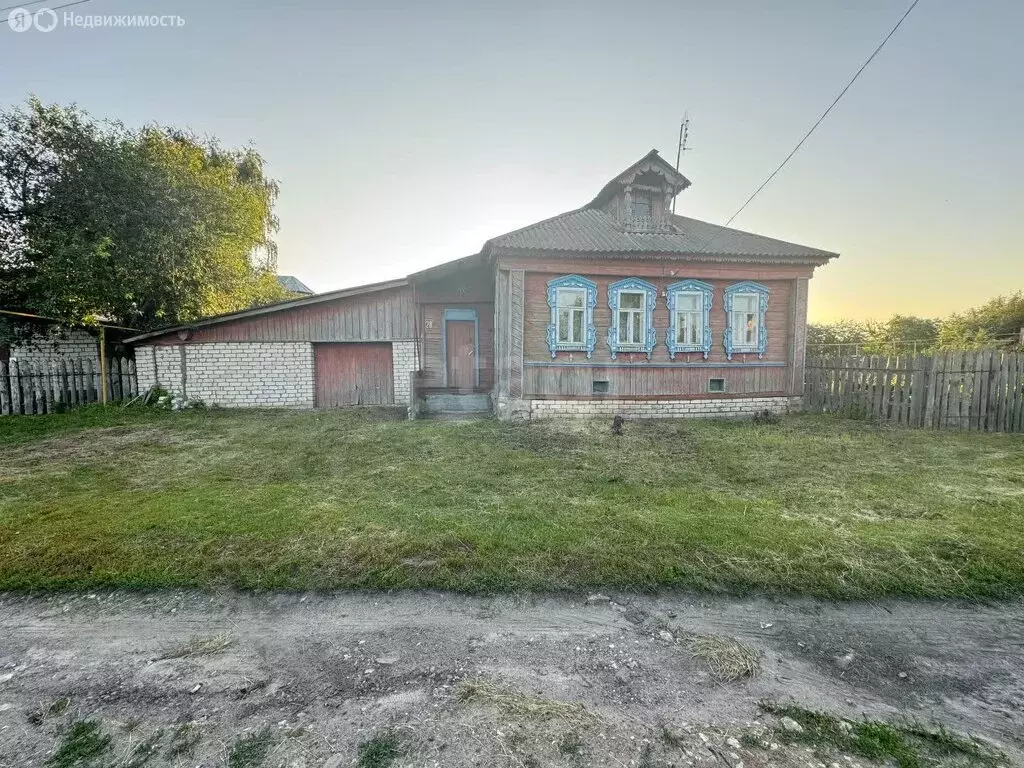 Дом в село Панфилово, Октябрьская улица (52.1 м) - Фото 0