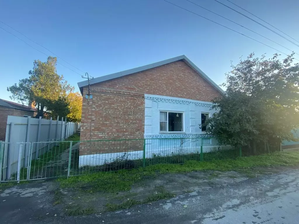 Дом в Ростовская область, Азовский район, Рогожкино хут. пер. ... - Фото 1