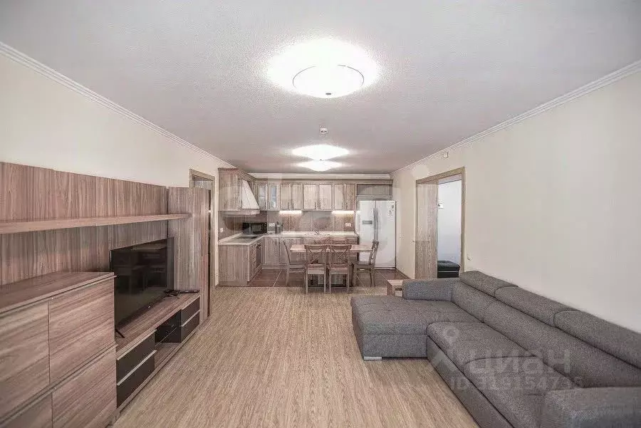 2-к кв. Сахалинская область, Южно-Сахалинск Грушевая ул., 3Д (101.1 м) - Фото 2