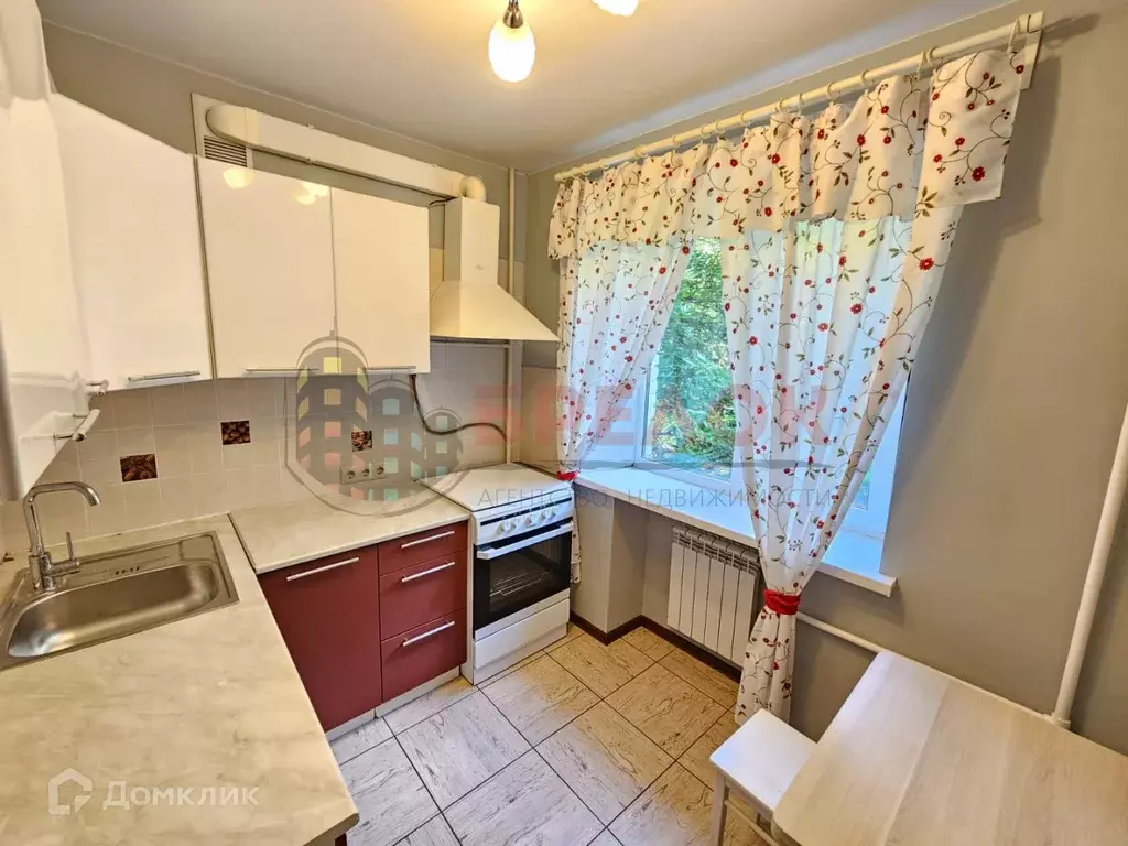 Продаётся 2-к квартира, 42 м - Фото 0
