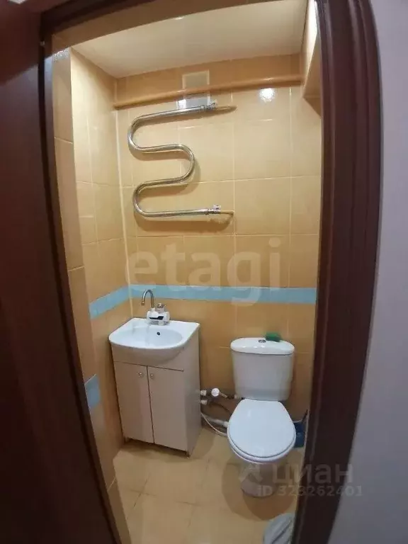 Офис в Ростовская область, Азов Азовский район, Зои Космодемьянской ... - Фото 0