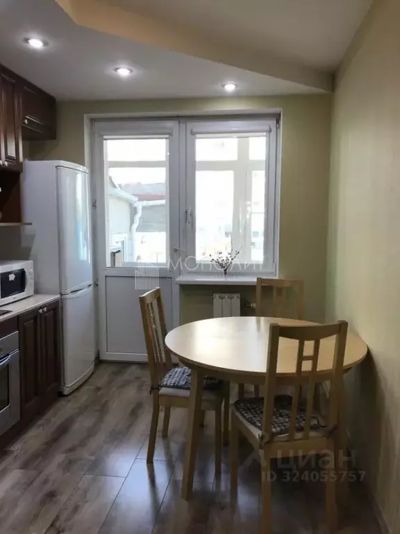 2-к кв. Сахалинская область, Южно-Сахалинск ул. Имени Антона Буюклы, 4 ... - Фото 2