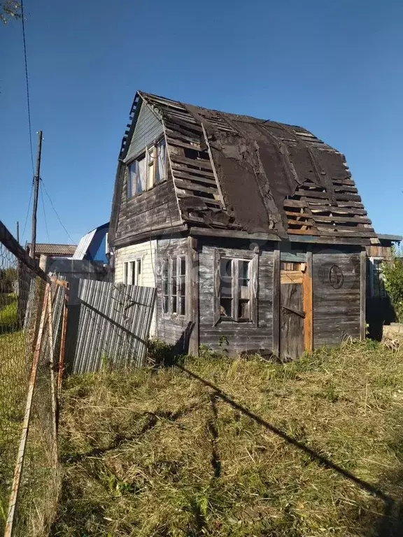 Дача 30 м на участке 4,9 сот. - Фото 0