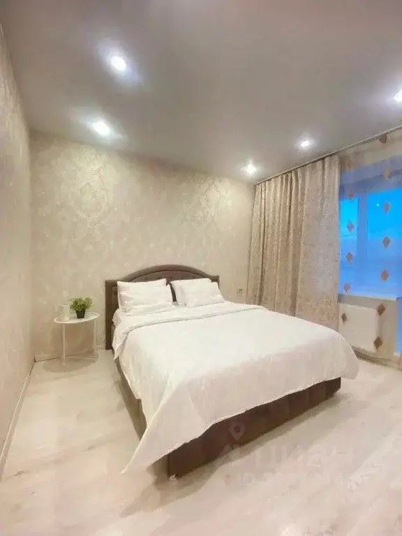 2-к кв. Санкт-Петербург ул. Среднерогатская, 20 (85.0 м) - Фото 0