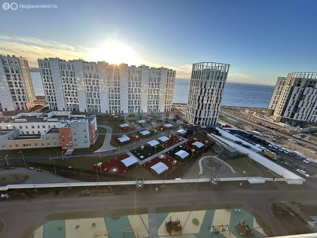 3-комнатная квартира: Санкт-Петербург, проспект Крузенштерна, 2 (81 м) - Фото 0