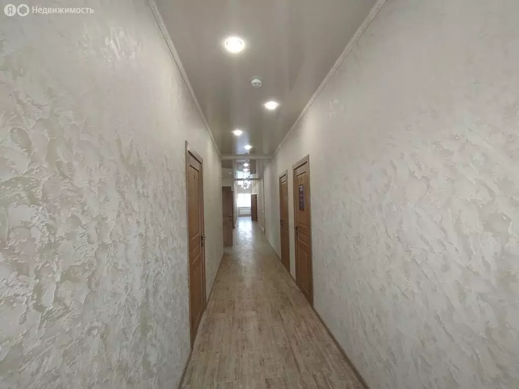 Офис (370 м) - Фото 1