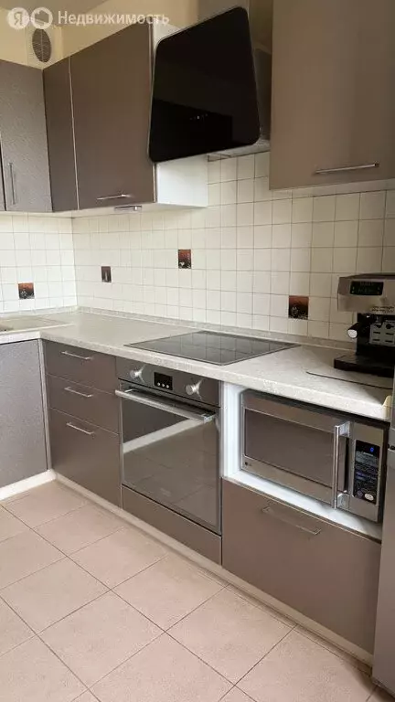 3-комнатная квартира: Тольятти, улица 40 лет Победы, 15 (68 м) - Фото 2