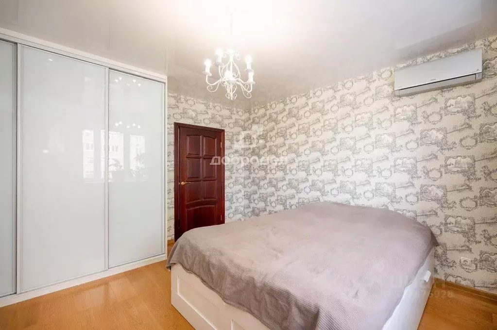 3-к кв. Свердловская область, Екатеринбург ул. Крауля, 51 (124.0 м) - Фото 2