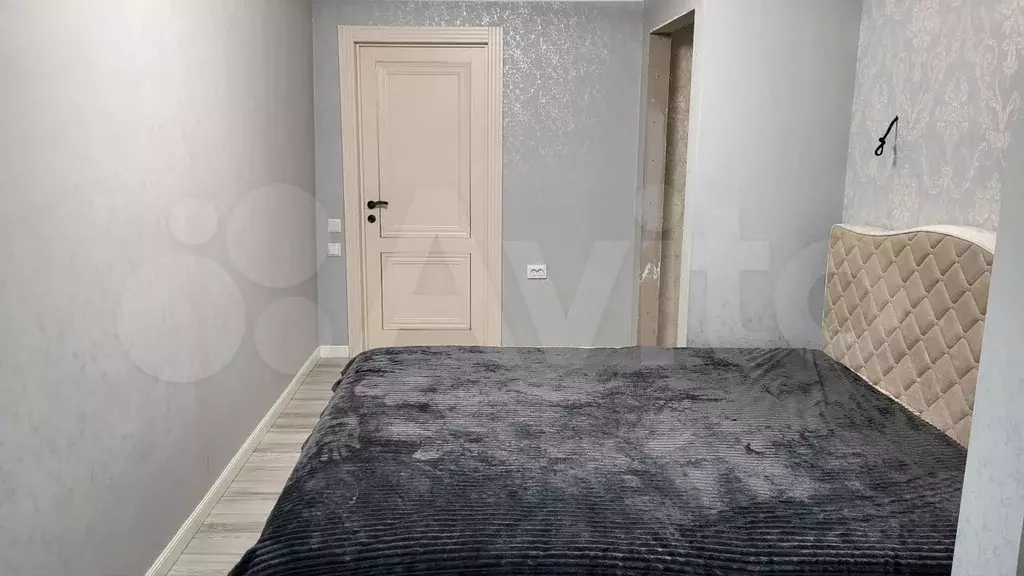 2-к. квартира, 60 м, 2/5 эт. - Фото 1