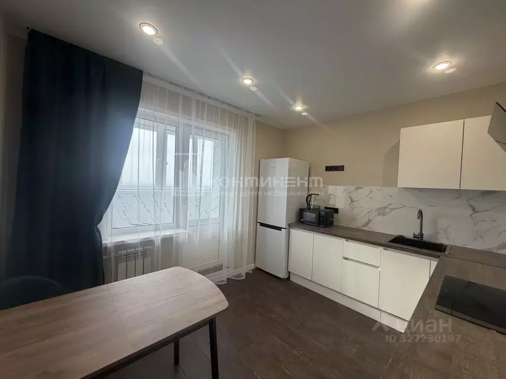 1-к кв. Владимирская область, Ковров ул. Маршала Устинова, 1 (41.7 м) - Фото 2