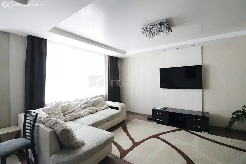 4-комнатная квартира: Барнаул, Главная улица, 3 (80 м) - Фото 1