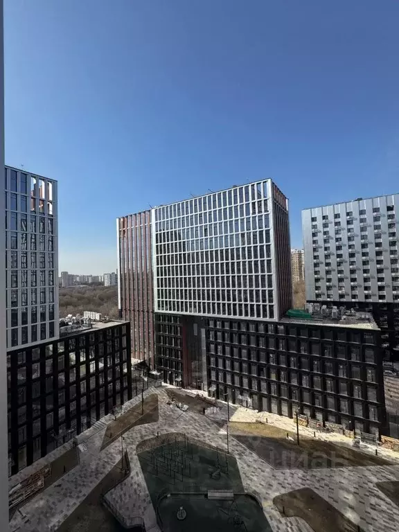 4-к кв. Москва ул. Светланова, 11к2 (126.9 м) - Фото 1